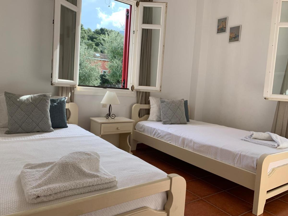 Pandora Villa Vathí Szoba fotó