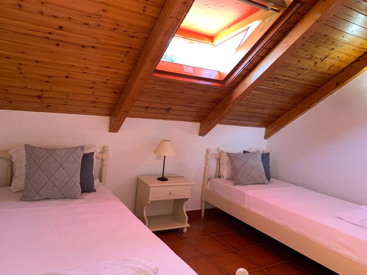 Pandora Villa Vathí Szoba fotó
